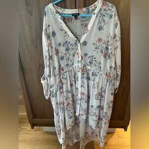 TORRID size 1 flowy shirt top